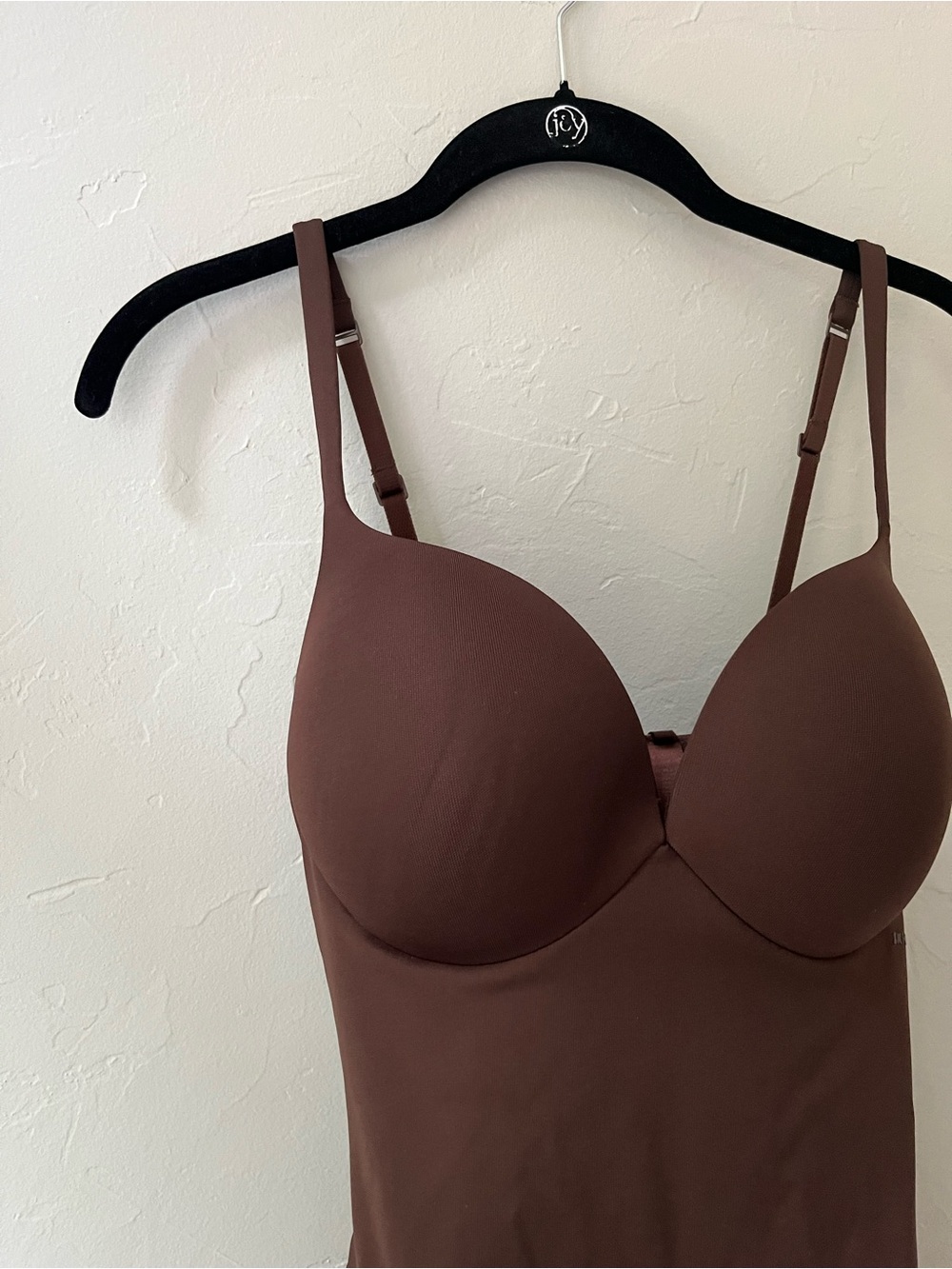 SKIMS BODY BUTT AND HIP ENHANCING CATSUIT IN COCOA M - Picture 4 of 8